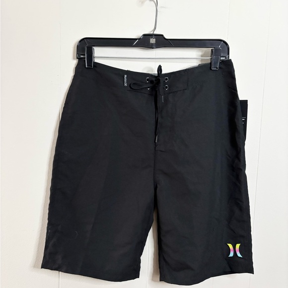 Hurley black board shorts size 28 new 21 inch inseam - Picture 1 of 7